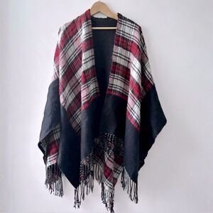 Vintage Red & black plaid cape one size cottagecore poncho western tartan rural​